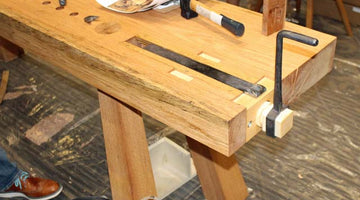 Another Great Workbench Idea - October 2016