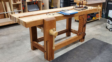 Lake Erie Toolworks - Split Top Roubo Workbench Idea